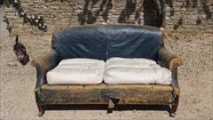 Howard and Sons antique sofa. The York4.jpg